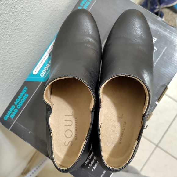 Naturalizer soul bootie size 7 - Picture 4 of 5